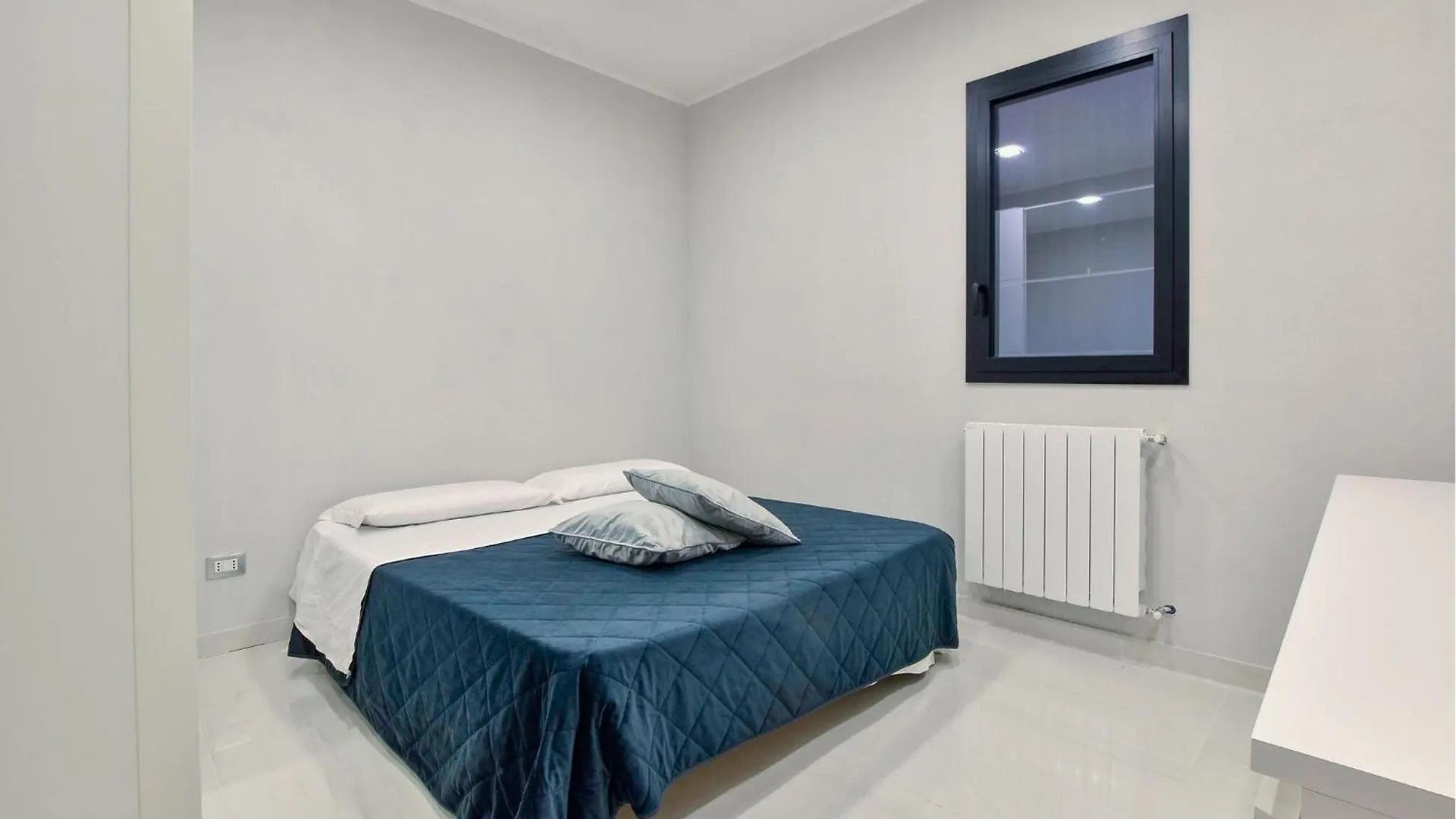 Semesterbostad Beautiful Home In Catania With Outdoor Swimming Pool